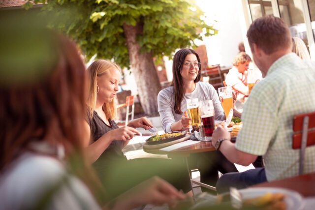 steiner-braeustueberl-home-biergarten